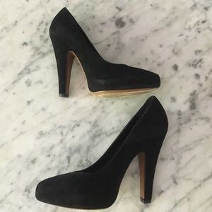 MOSCHINO CHEAP & CHIC Platform suede heels